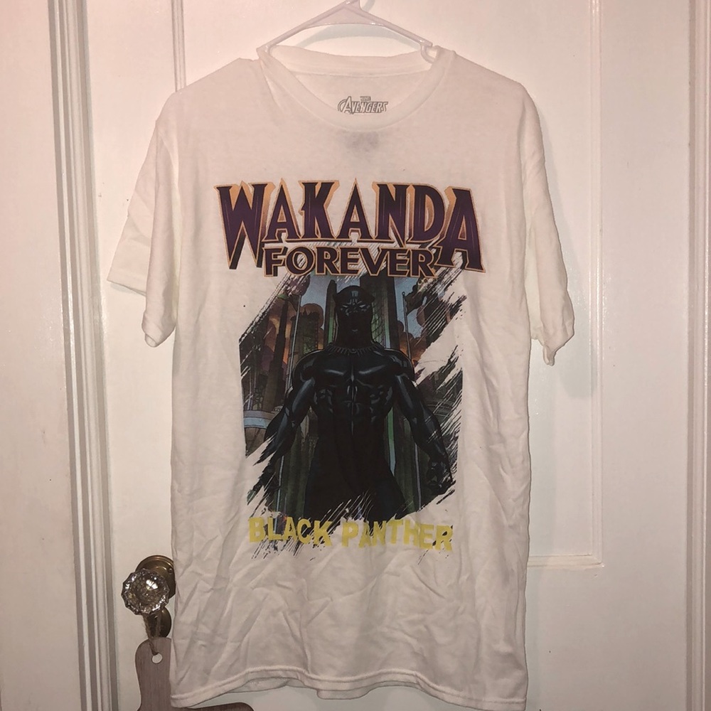 Black Panther Wakanda Forever Graphic Tee